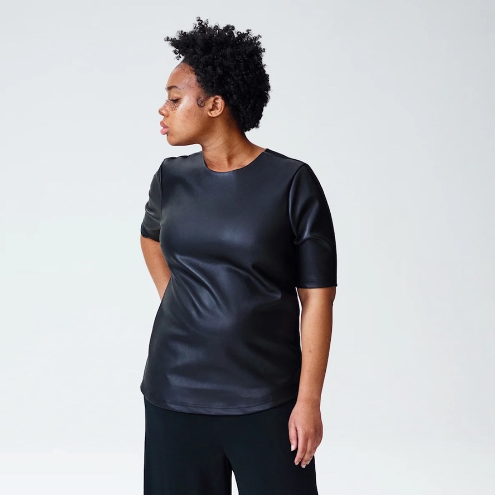 Universal Standard Piave Leatherette Top - Black M 18-20